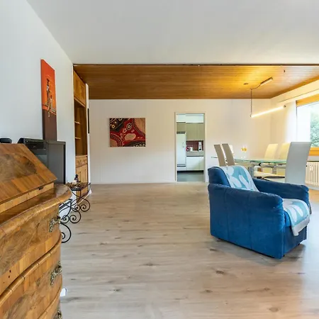 Apartment Chasa Vista Lischana